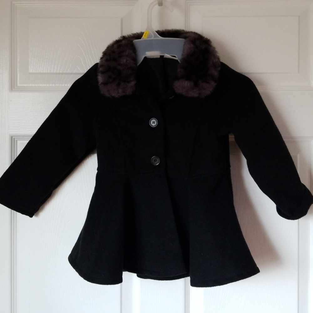Kardashian Kollection black coat 4T